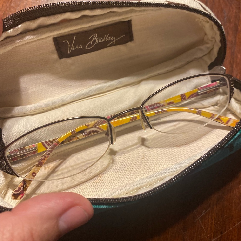 Vera Bradley Glasses and matching Case - Pink, Green, Brown - Picture 5 of 6